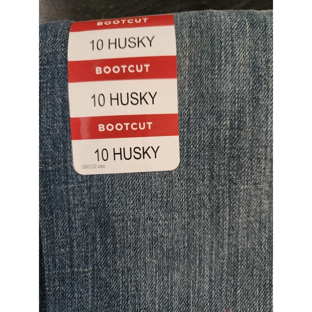 Wrangler Boys 10 Husky Bootcut Jeans New with Tags